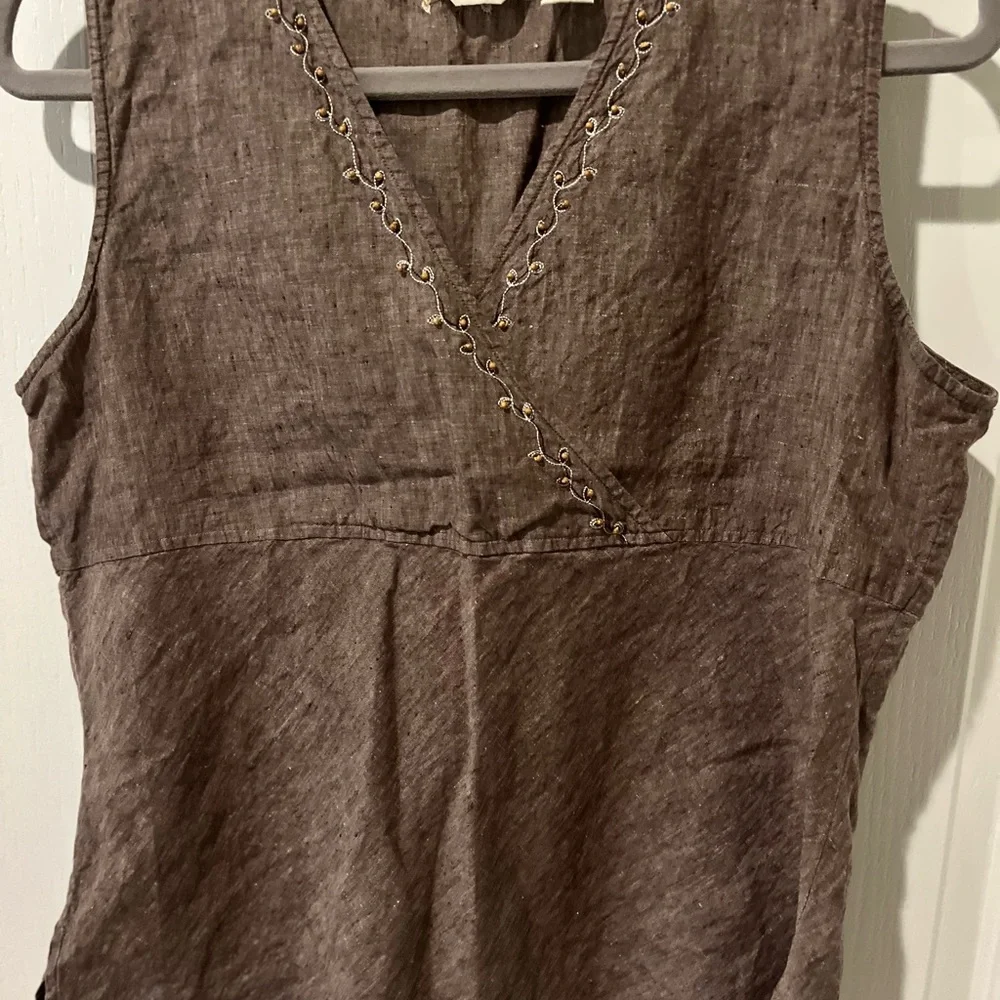 Linen Vintage J Jill Brown Sleeveless Blouse with Embroidery and Beads - Picture 1 of 5